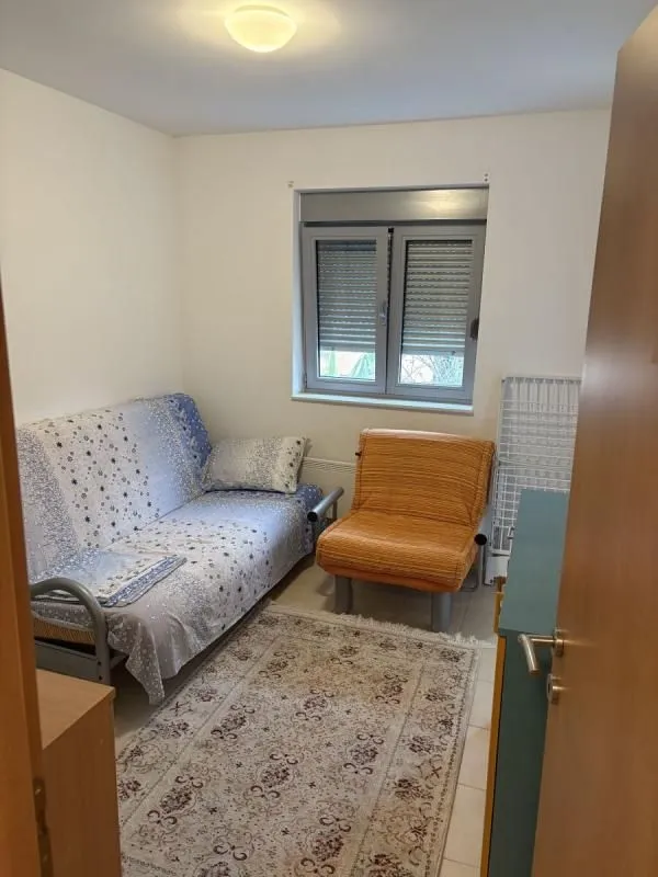 Prodaja, trosoban stan, 72m², Petrovac, Budva