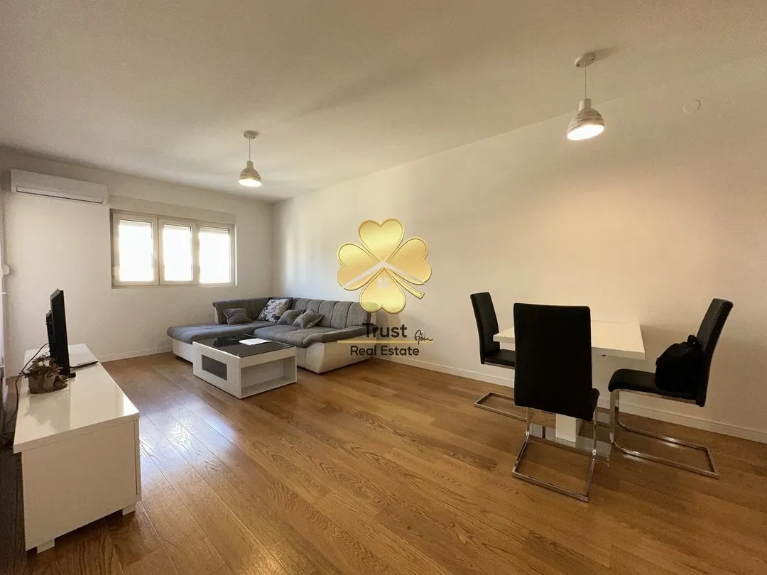 Rent, two bedroom apartment, 75m², Central Point, Podgorica