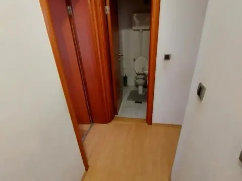 Rent, three bedroom apartment, 75m², Novo naselje, Novi Sad - image 5