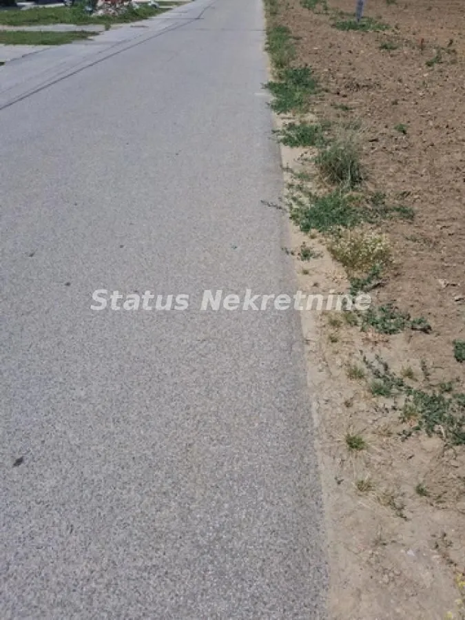 Prodaja, plac, 720m², Begeč, Novi Sad Sve Podlokacije