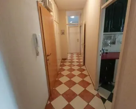 Prodaja, trosoban stan, 80m², Podgorica, Crna Gora - image 4