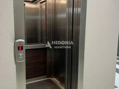 Sale, one bedroom apartment, 38m², Savski Venac, Beograd - image 13