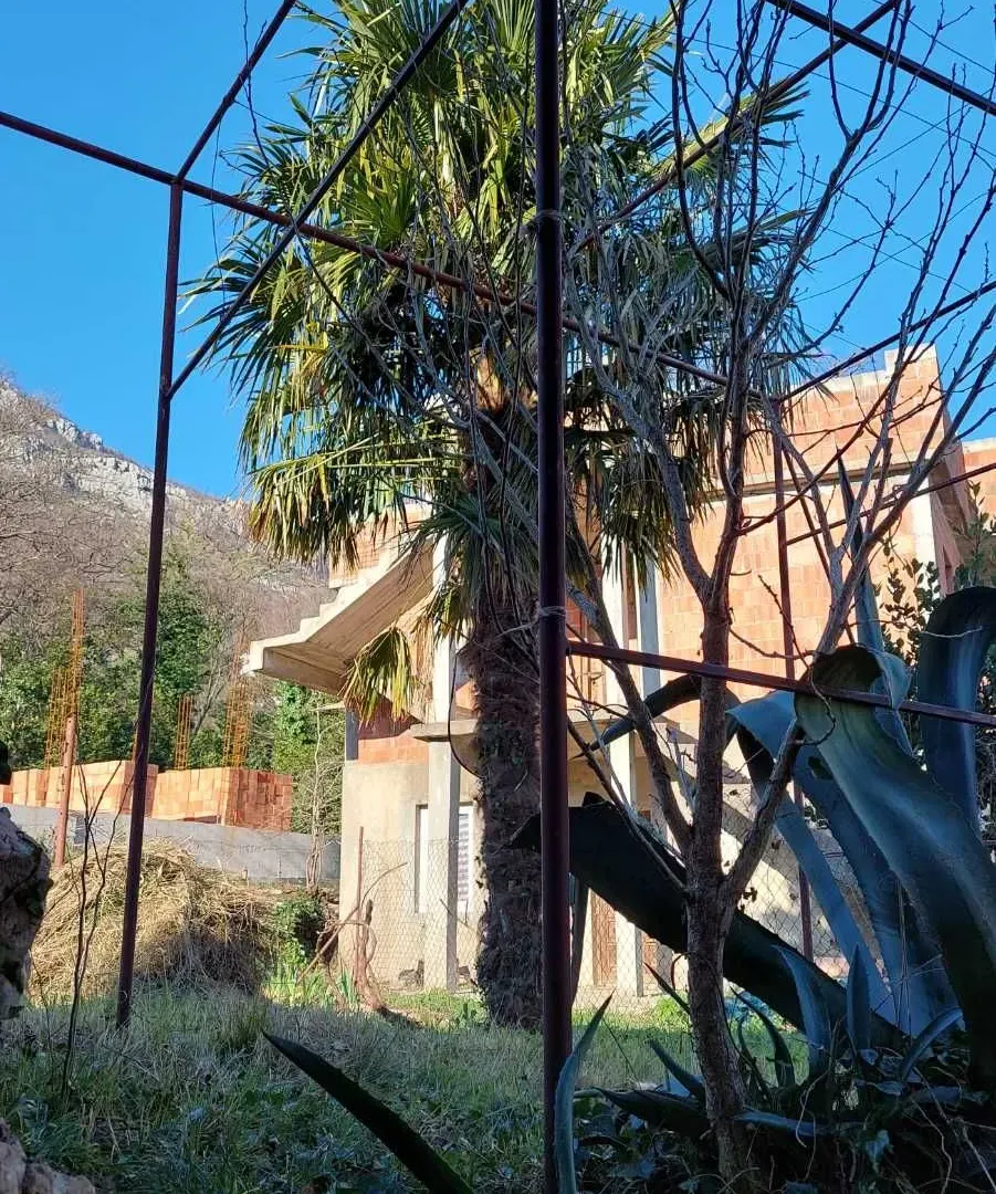 Sale, house, 240m², Bar, Crna Gora