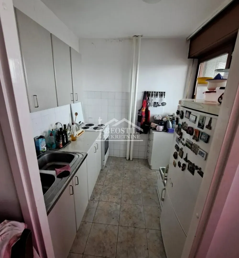Prodaja, trosoban stan, 105m², Voždovačka Crkva, Voždovac Sve Podlokacije