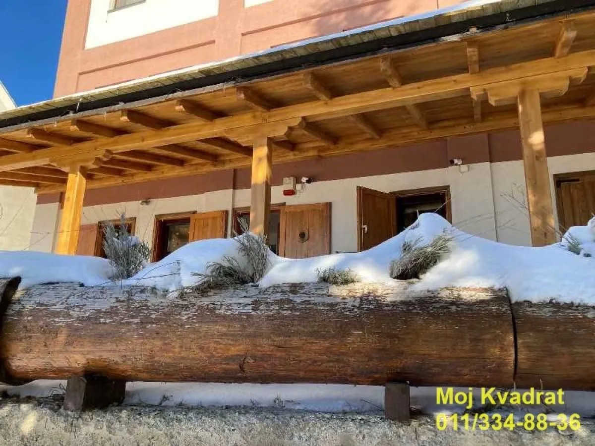Prodaja, trosoban stan, 98m², Kraljevi Čardaci, Kopaonik