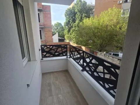 Izdavanje, dvosoban stan, 58m², Železnička Stanica, Novi Sad Sve Podlokacije - image 17