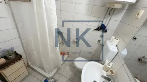 Izdavanje, kuća, 80m², Stara Varoš, Podgorica - image 10