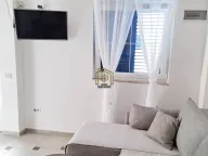 Izdavanje, stan, 26m², Rafailovići, Budva - image 5