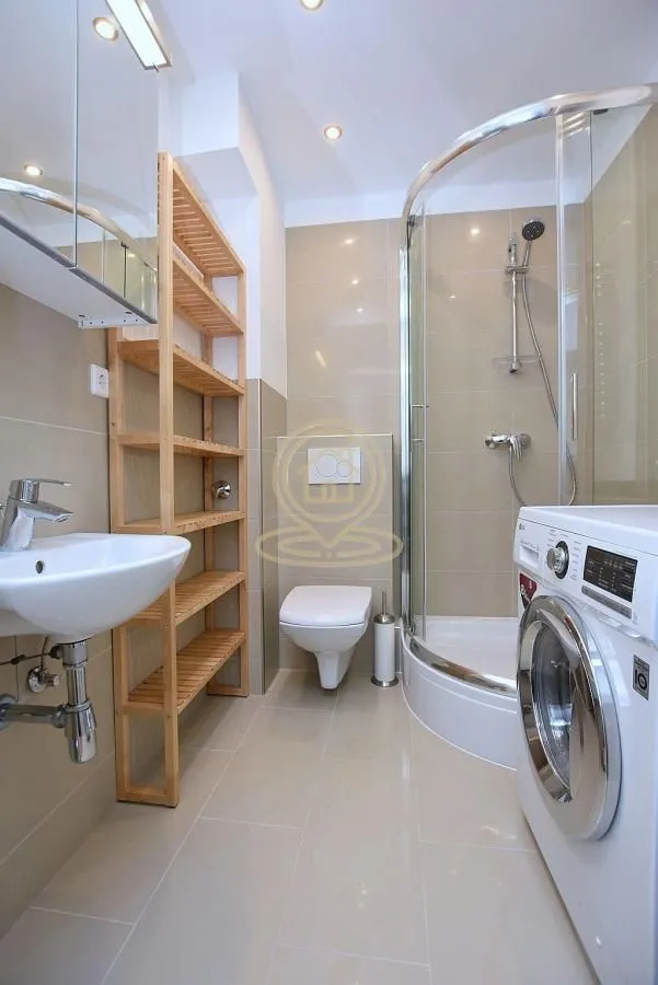 Prodaja, garsonjera, 30m², Podbara, Novi Sad Sve Podlokacije