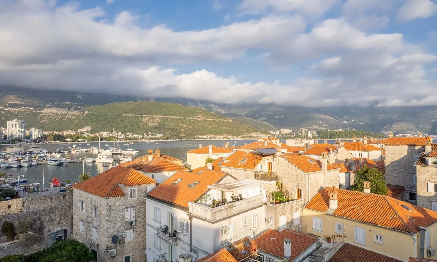 Sale, house, 222m², Stari Grad, Budva