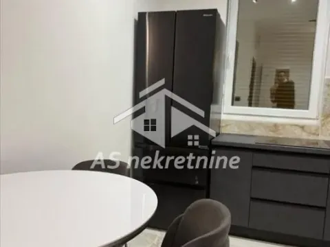 Izdavanje, dvosoban stan, 40m², Cvetkova Pijaca, Zvezdara Sve Podlokacije - image 4