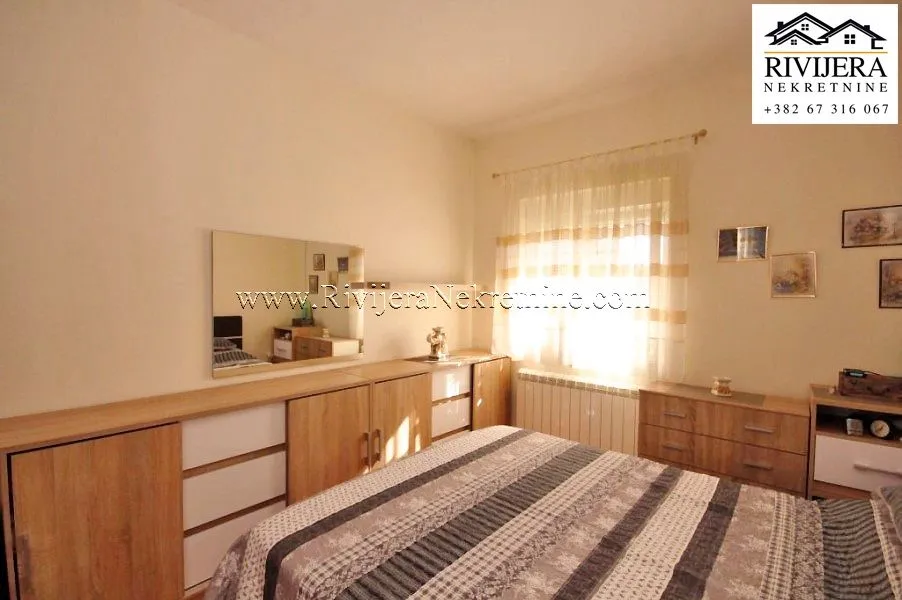 Prodaja, kuća, 236m², Igalo, Herceg Novi