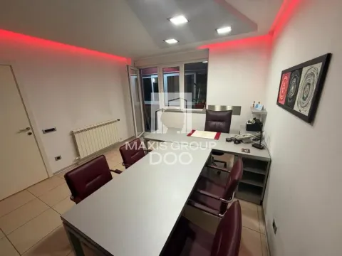 Rent, office space, 48m², Savski Venac, Beograd - image 2
