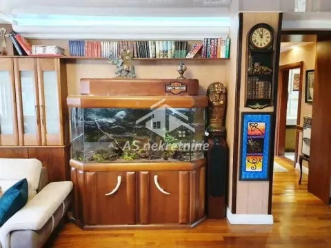 Rent, apartment, 200m², Novi Beograd Blok 1 Fontana, Novi Beograd Sve Podlokacije - image 3