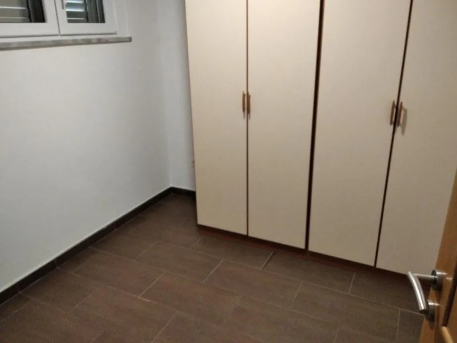Prodaja, trosoban stan, 80m², Dalmatinska ulica, Podgorica