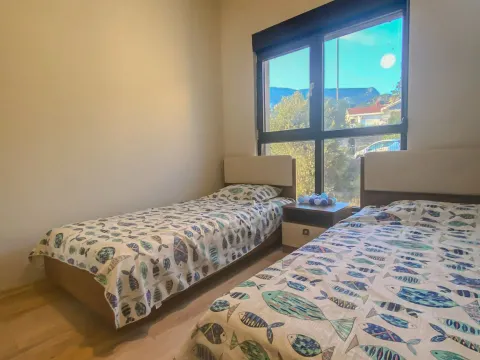 Izdavanje, stan, 120m², Topla, Herceg Novi - image 12