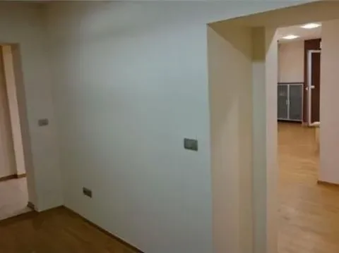 Izdavanje, poslovni prostor, 80m², Stari Grad, Beograd - image 7