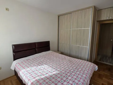 Rent, one bedroom apartment, 44m², Stari Aerodrom, Podgorica - image 3