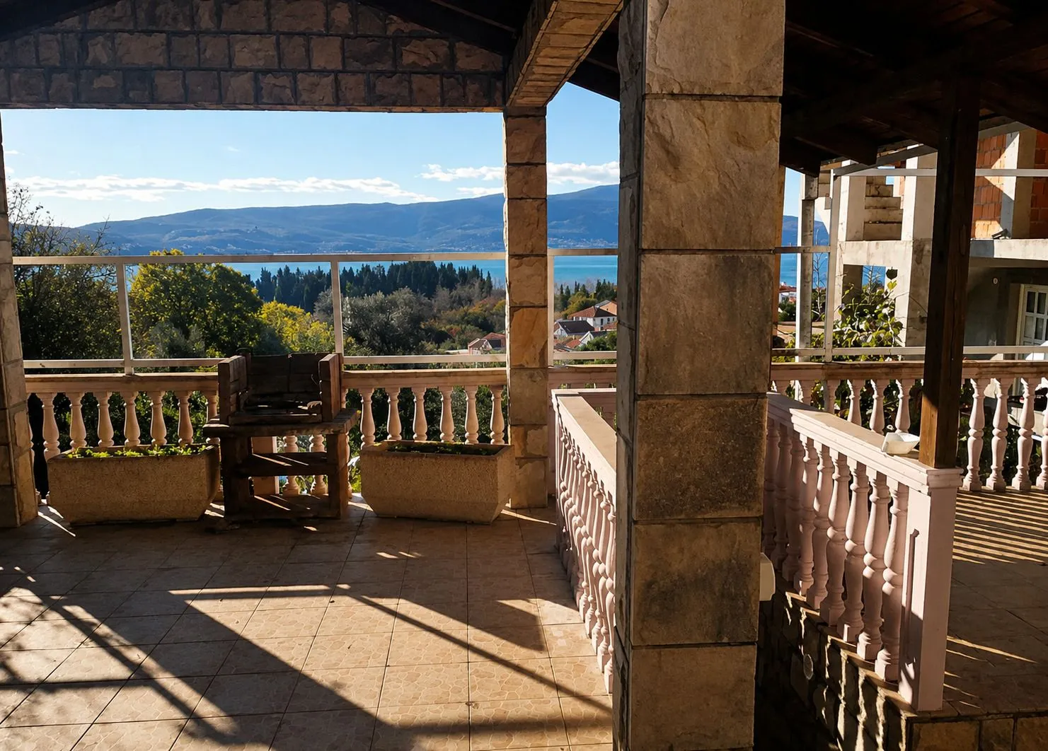 Prodaja, kuća, 180m², Tivat, Crna Gora