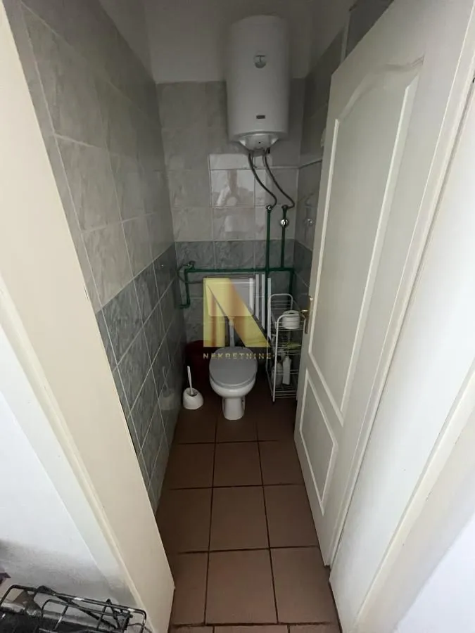 Sale, office space, 44m², Grbavica, Novi Sad Sve Podlokacije