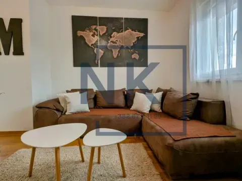 Izdavanje, jednosoban stan, 55m², City Kej, Podgorica