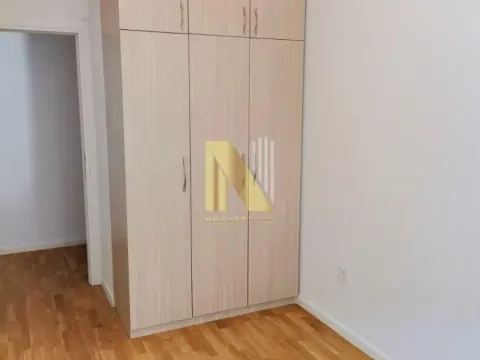 Izdavanje, dvosoban stan, 40m², Novi Sad, Srbija - image 7