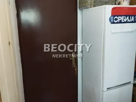 Prodaja, stan, 10m², Gornji grad, Subotica - image 7