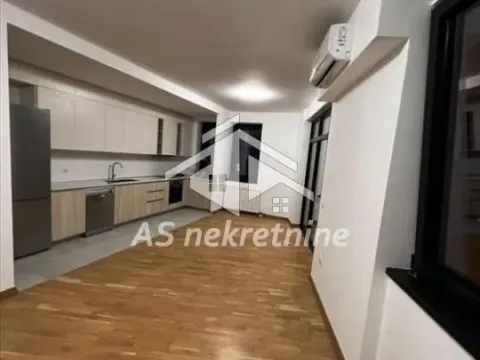 Izdavanje, četvorosoban stan, 117m², Savski Venac, Beograd - image 3
