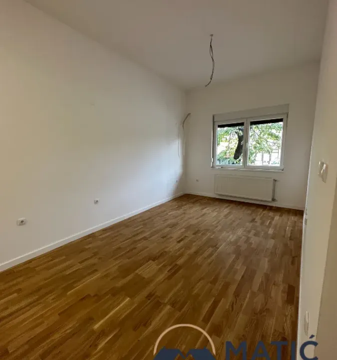 Prodaja, dvosoban stan, 45m², Petrovaradin, Novi Sad