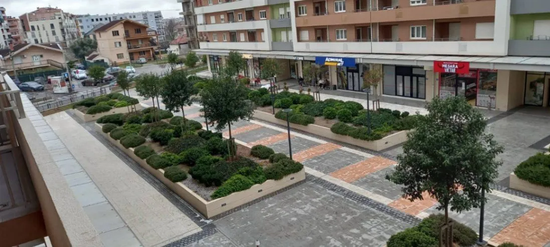 Izdavanje, jednosoban stan, 47m², Central Point, Podgorica