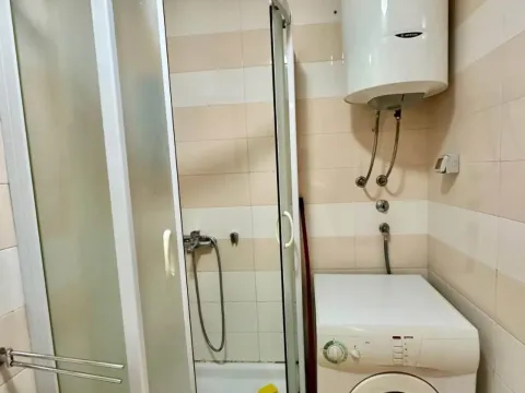 Rent, one bedroom apartment, 45m², Stari Aerodrom, Podgorica - image 4