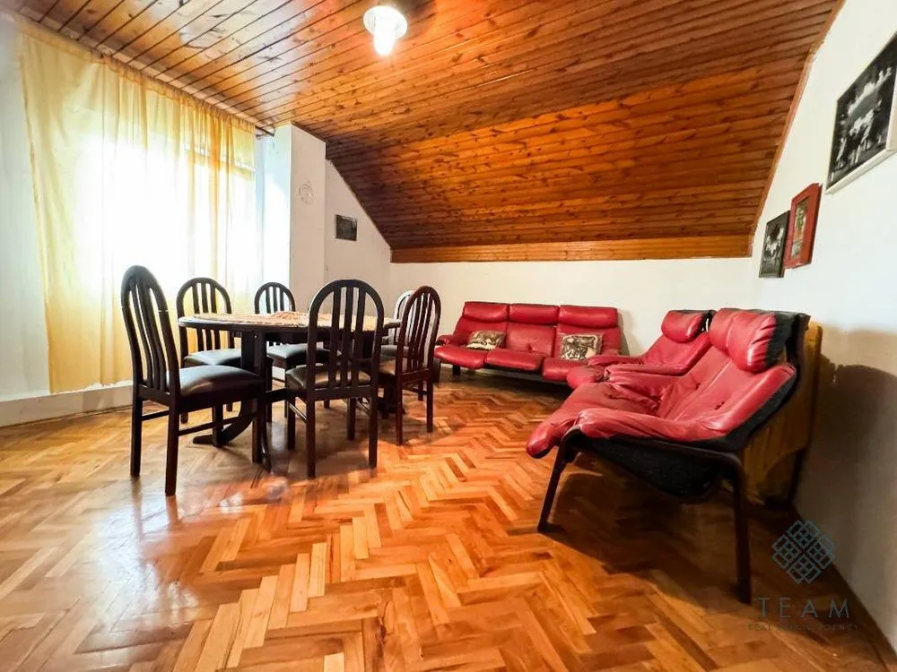 Prodaja, kuća, 210m², Masline, Podgorica