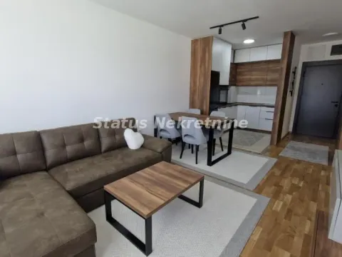 Izdavanje, jednosoban stan, 44m², Salajka, Novi Sad Sve Podlokacije