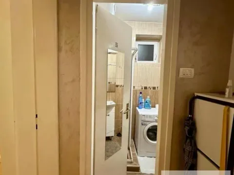 Rent, two bedroom apartment, 50m², Stari Grad, Beograd - image 8