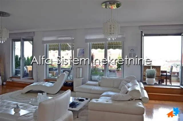 Rent, apartment, 230m², Čubura, Beograd