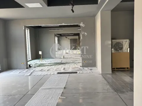 Rent, office space, 970m², Pančevo, Srbija