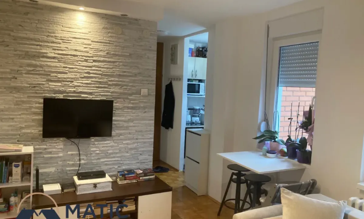 Prodaja, garsonjera, 23m², Novo naselje, Novi Sad