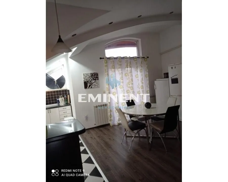 Sale, three bedroom apartment, 133m², Uciteljsko Naselje, Zvezdara Sve Podlokacije
