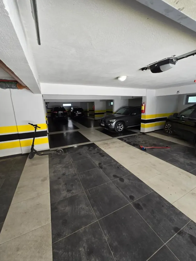 Rent, one bedroom apartment, 42m², Centar, Budva