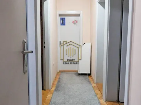 Prodaja, četvorosoban stan, 92m², Lepa Kata, Podgorica - image 11