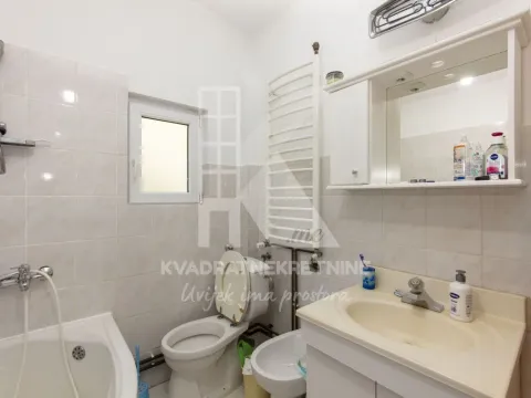 Prodaja, kuća, 450m², Dobre Vode, Bar - image 37