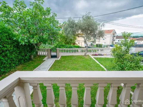 Prodaja, kuća, 118m², Tivat, Crna Gora - image 11