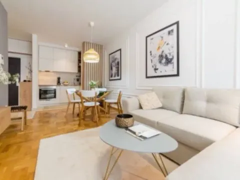 Sale, one bedroom apartment, 42m², Bečići, Budva - image 2