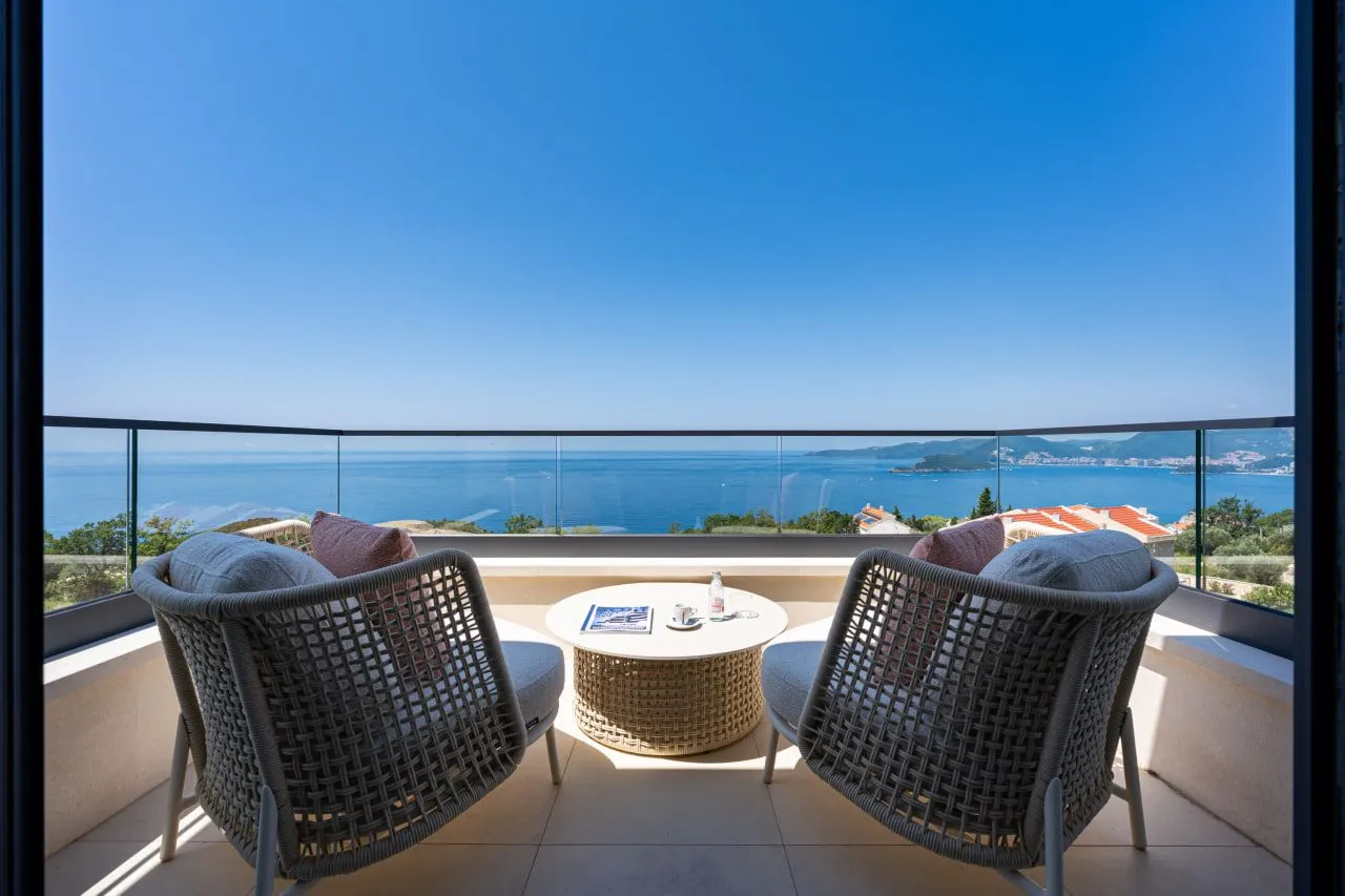 Sale, house, 400m², Blizikuće, Budva