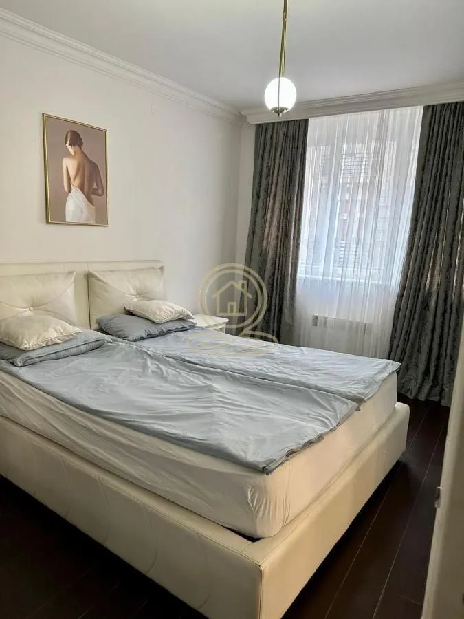 Rent, two bedroom apartment, 65m², Savski Venac, Beograd