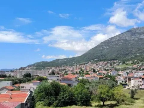 Izdavanje, jednosoban stan, 57m2, Bjeliši, Bar