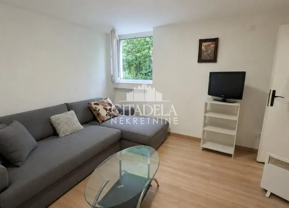 Prodaja, jednosoban stan, 26m², Savski Venac, Beograd