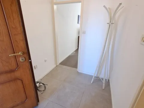 Prodaja, jednosoban stan, 48m², Drac, Podgorica - image 6