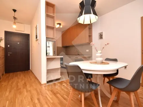 Rent, two bedroom apartment, 87m², Momišići, Podgorica - image 6