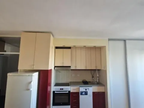 Izdavanje, dvosoban stan, 61m², Novi Beograd Blok 45, Novi Beograd Sve Podlokacije - image 4